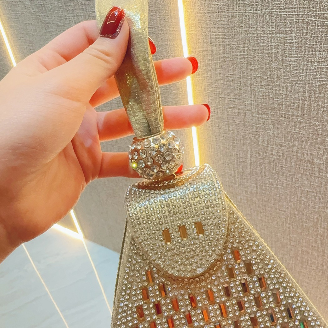 Rhinestones Luxury Evening Bag - Luxury Bags Pyramid 评论和价格